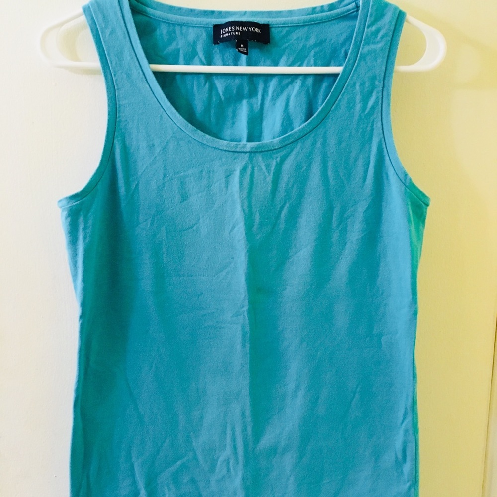 🎈SOLD🎈SOFT Jones New York Signature Tank